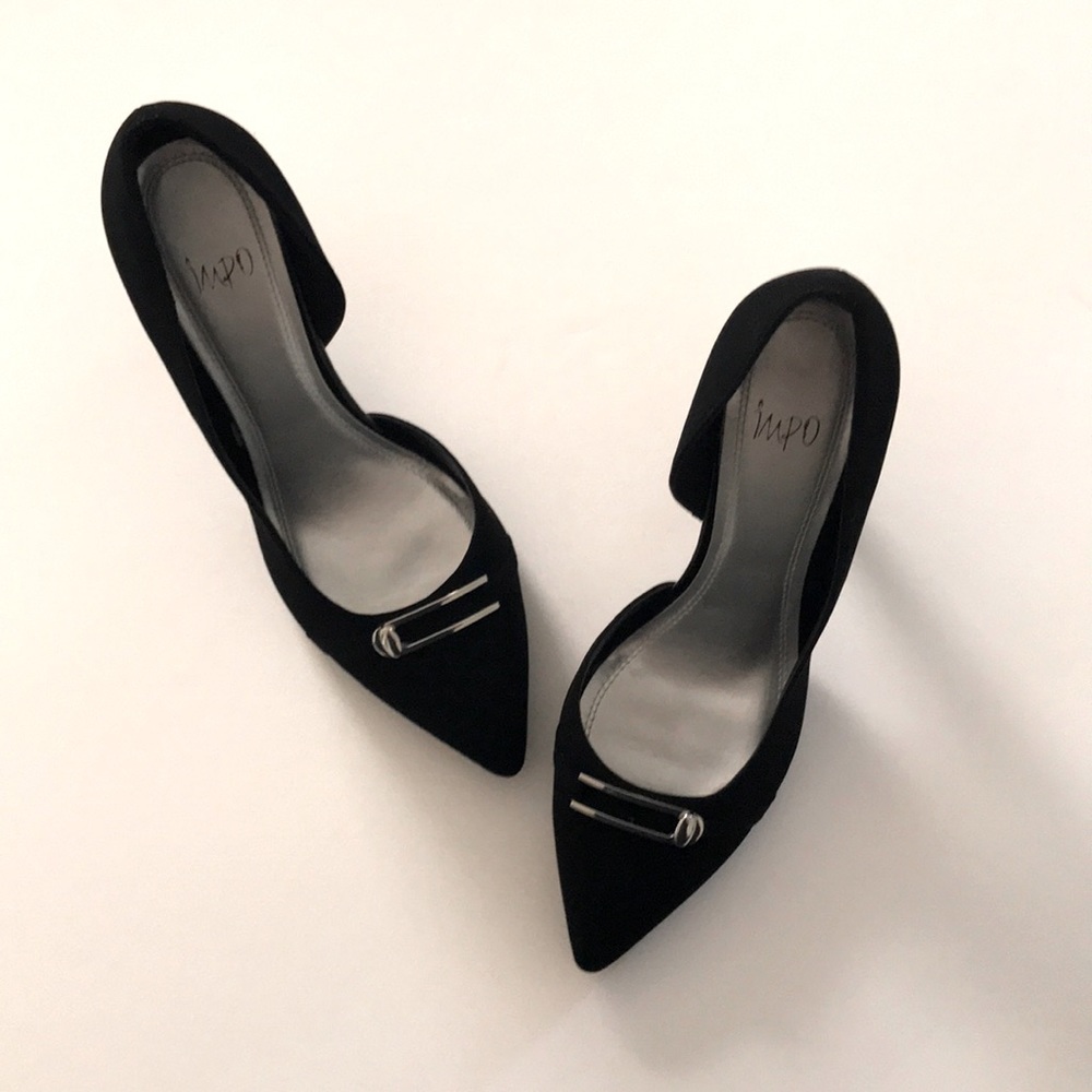 Buckle Detail Pumps